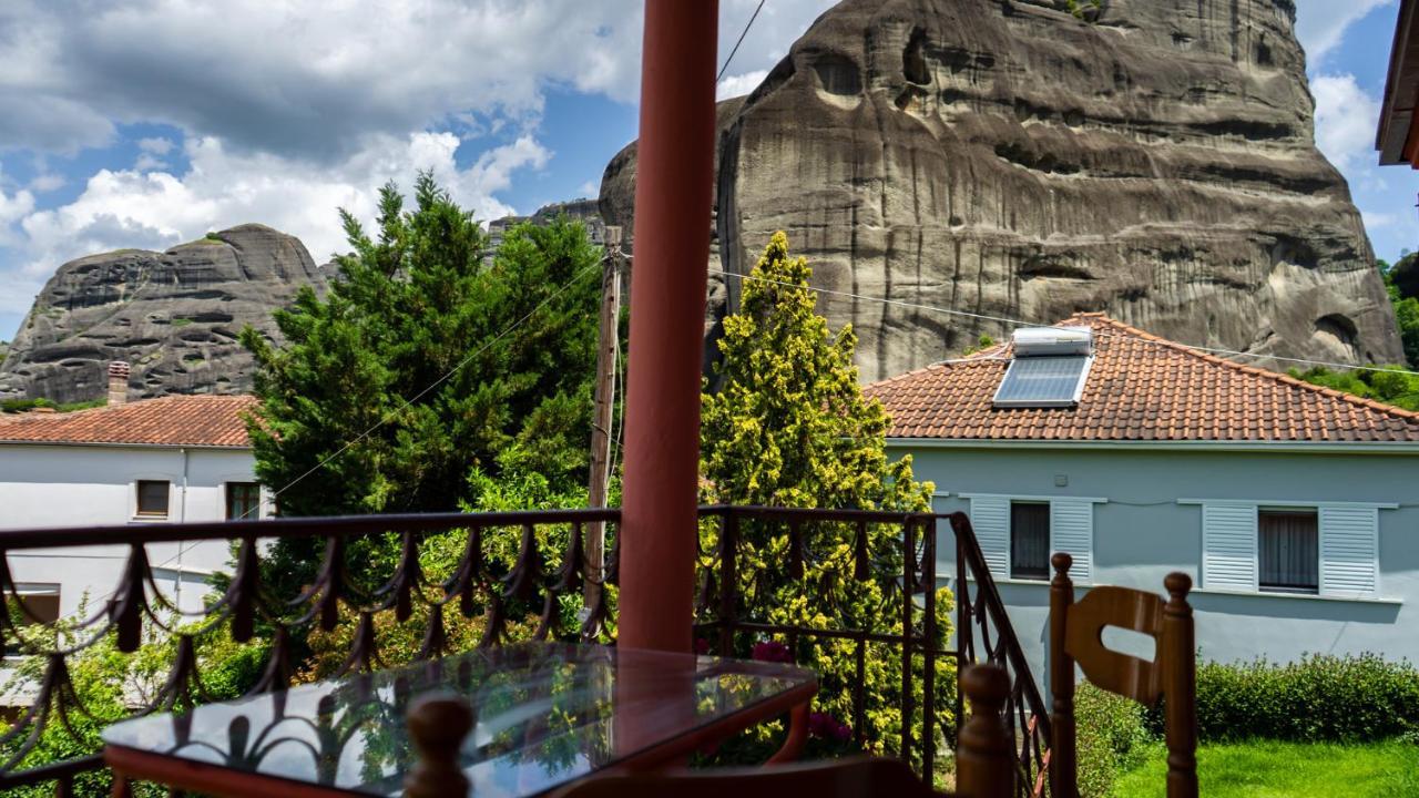 Fani'S House Under Meteora Apartman Kasztráki Kültér fotó