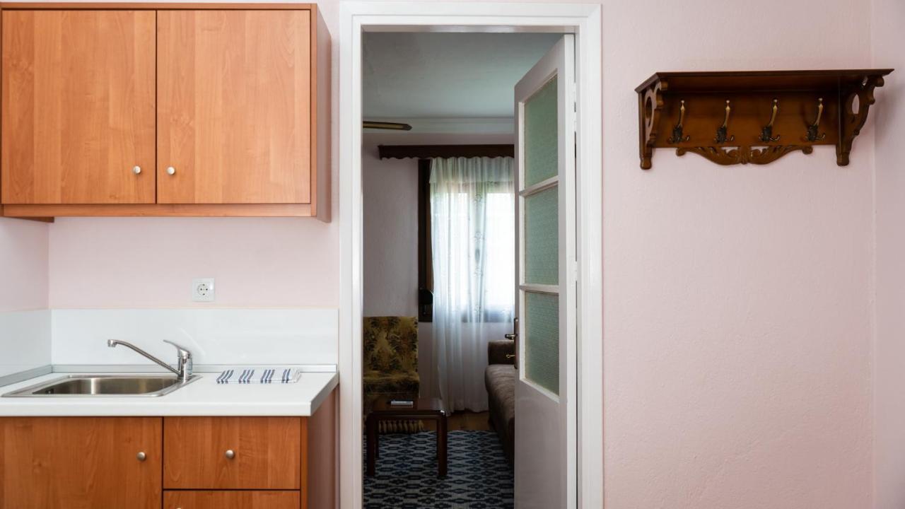 Fani'S House Under Meteora Apartman Kasztráki Kültér fotó