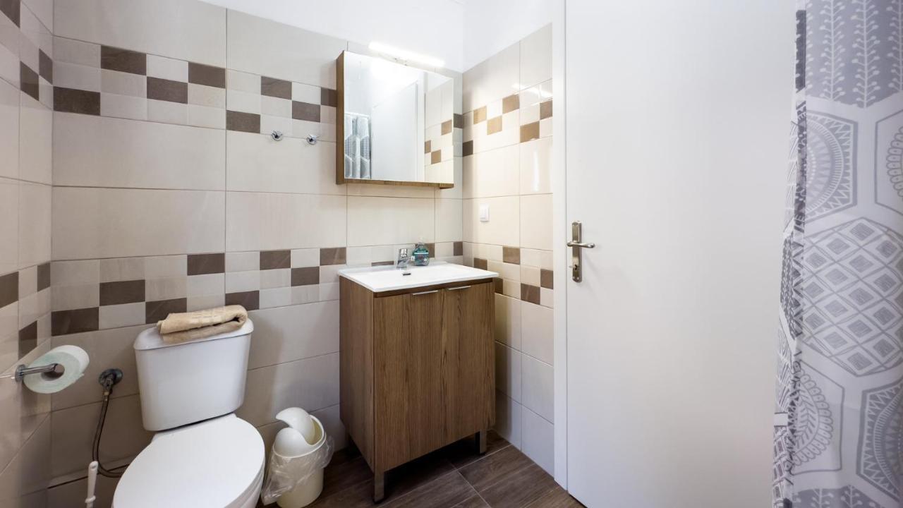 Fani'S House Under Meteora Apartman Kasztráki Kültér fotó
